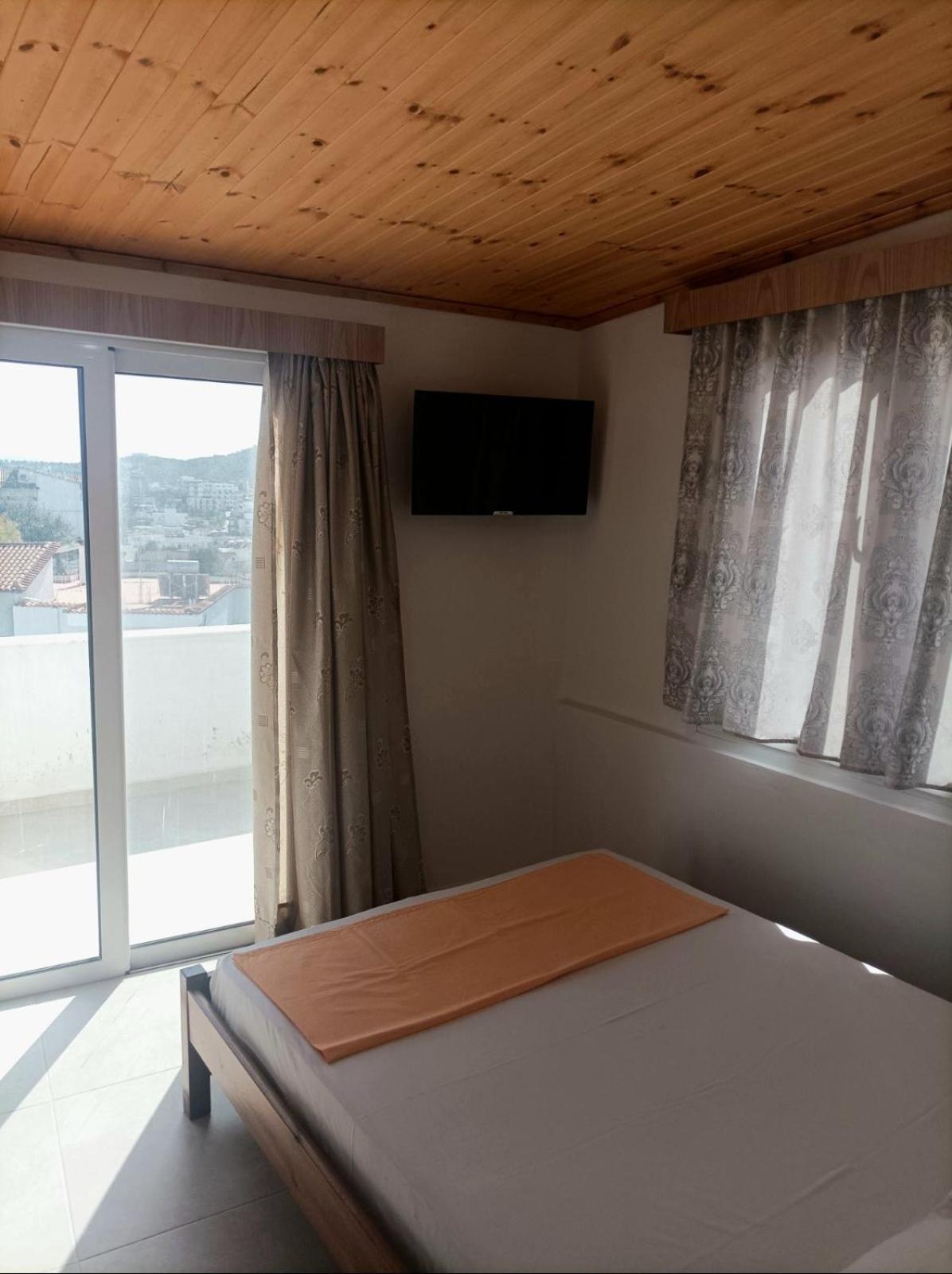 Villa Mihal Apartments Ксамил Экстерьер фото