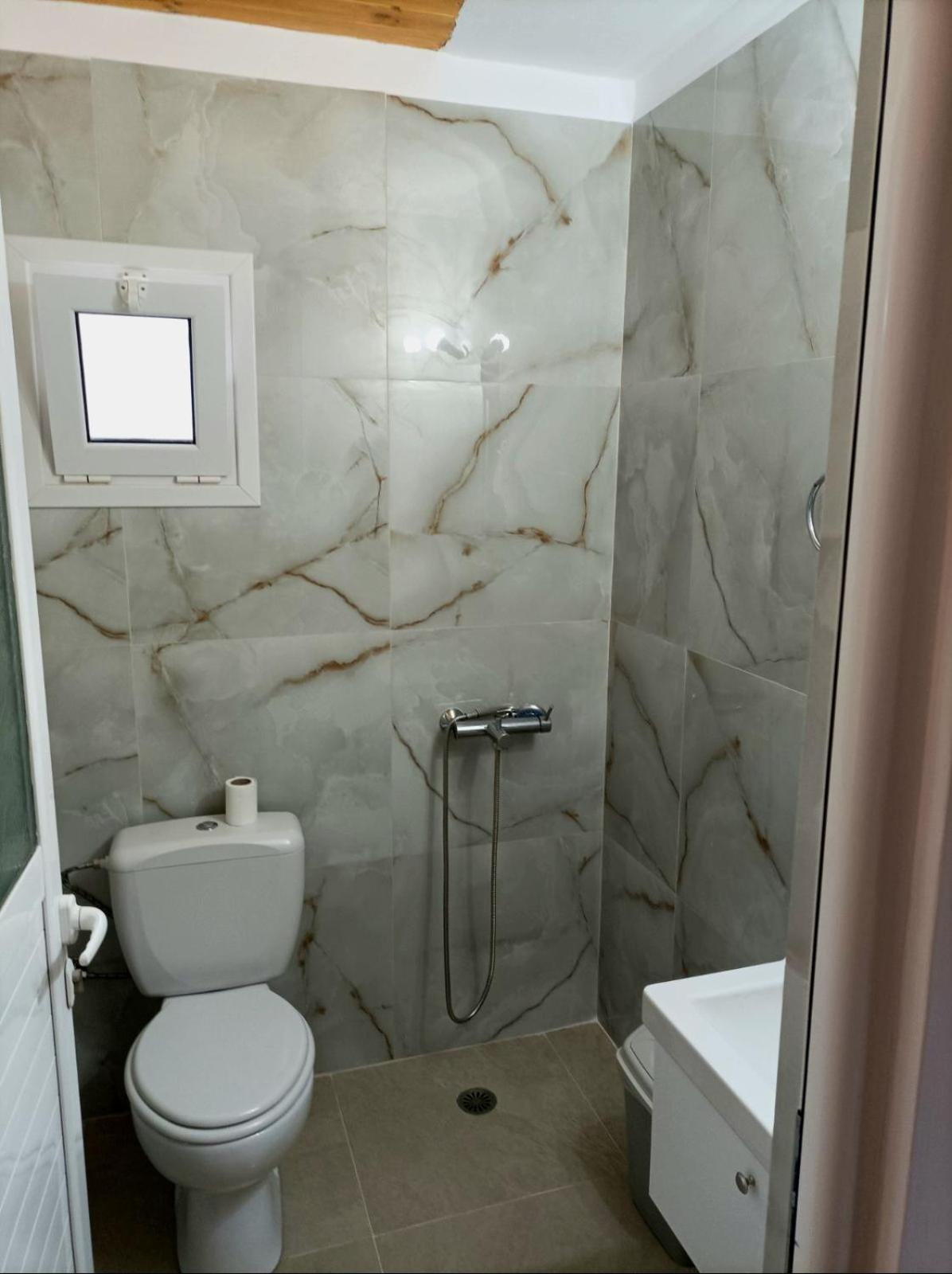 Villa Mihal Apartments Ксамил Экстерьер фото